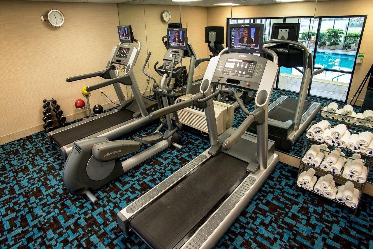 Chester Inn & Suites Sharonville Luaran gambar