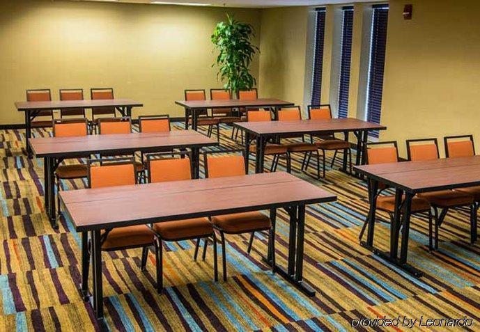 Chester Inn & Suites Sharonville Luaran gambar