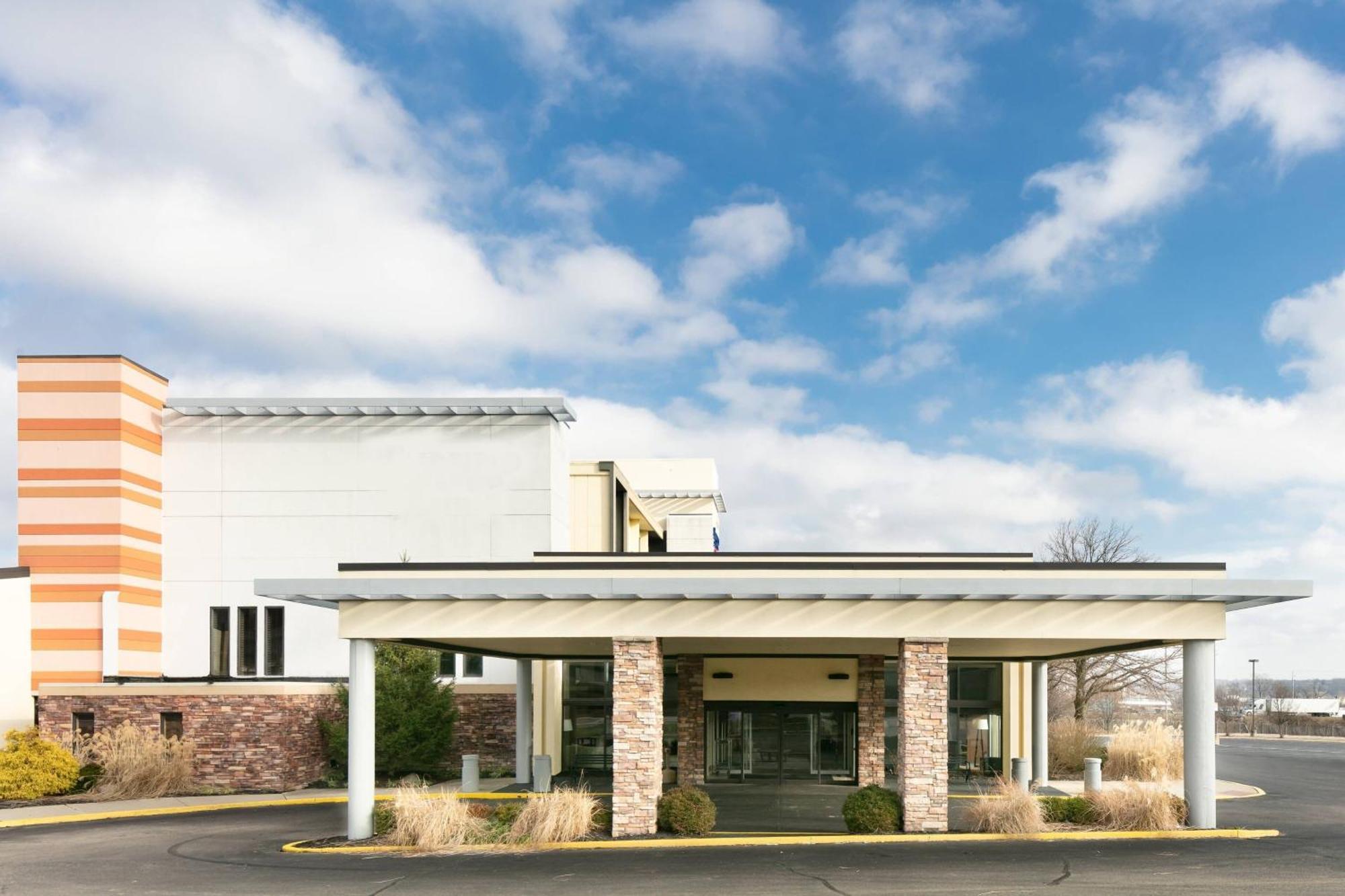Chester Inn & Suites Sharonville Luaran gambar