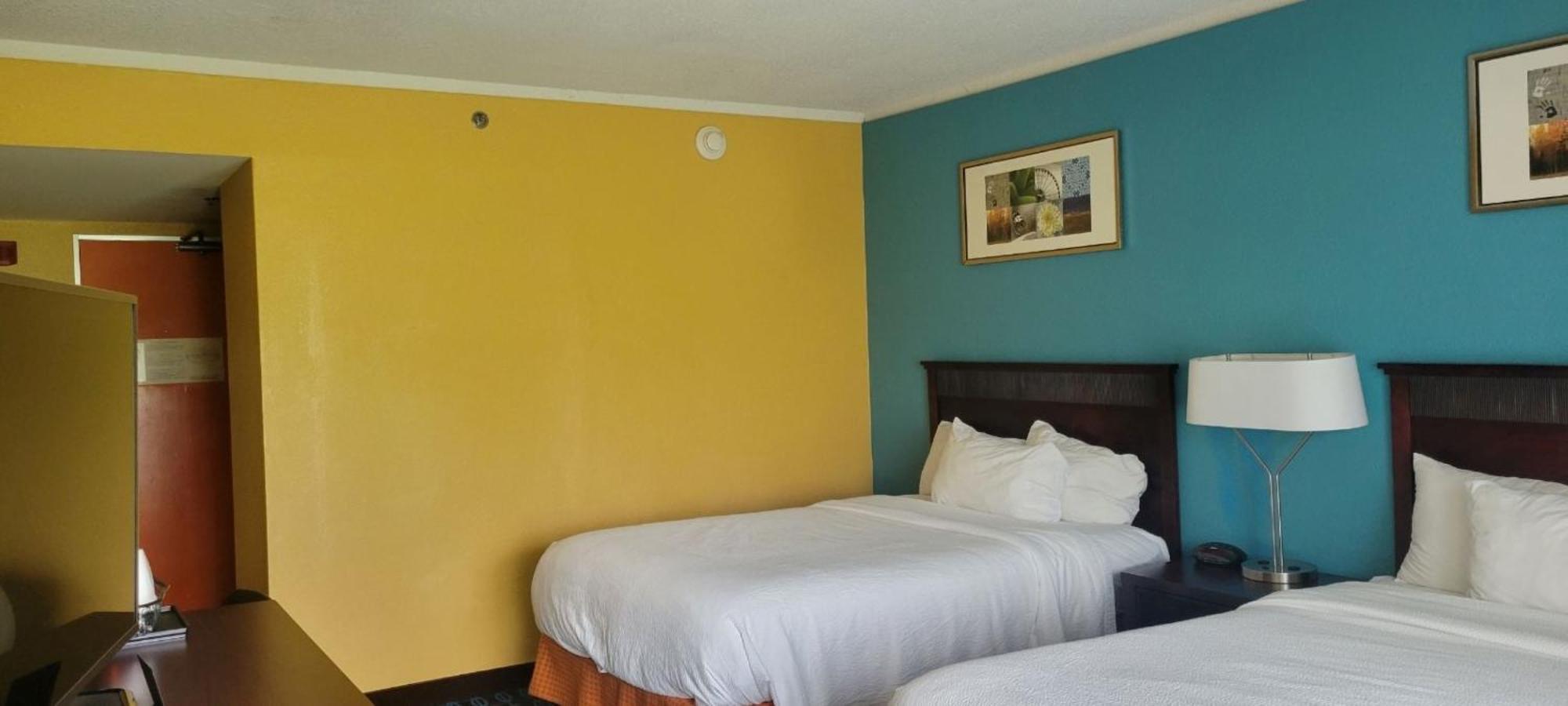 Chester Inn & Suites Sharonville Luaran gambar